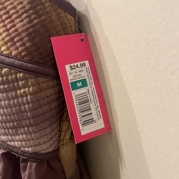 ⭐️NEW WITH TAGS⭐️ women’s spaghetti strap dress size M - Picture 3 of 7